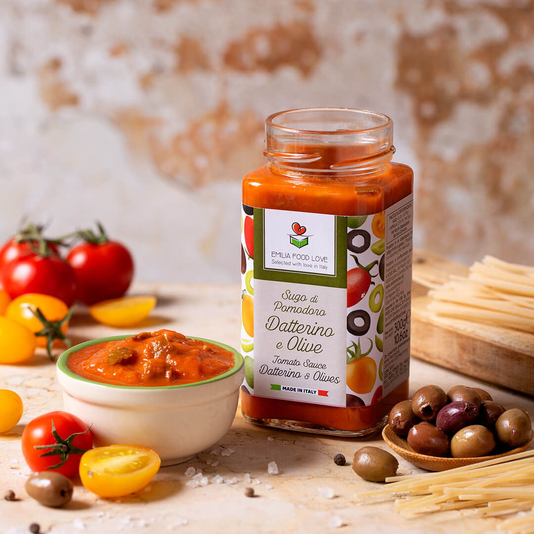 Datterino and Olives Tomato Sauce